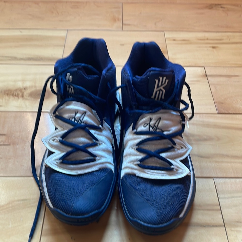 Men’s Nike Kyrie’s